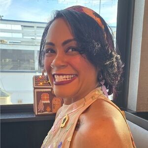 Meet your Posher, Nikima